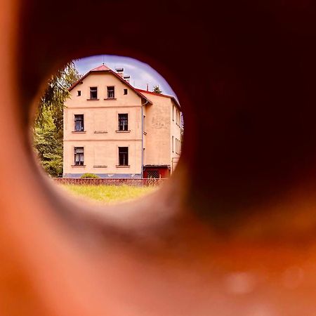 Chata Plechovka Česká Lípa Exterior foto